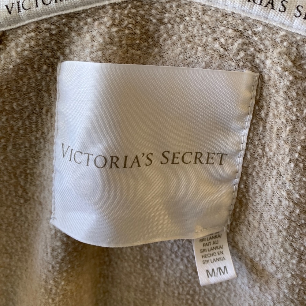 Victoria Secret Jacket! - Picture 4 of 5